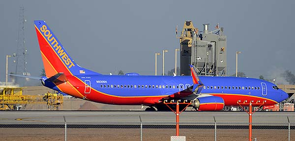 Southwest Boeing 737-8H4 N8306H, Phoenix Sky Harbor, December 22, 2014